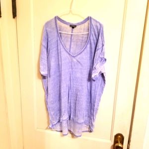 Loose V-Neck Faded Tee